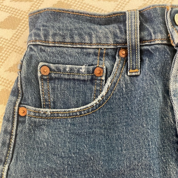 ☀️👖 Levi’s 501 Medium Wash High Rise Cutoff Denim Shorts - 25 👖☀️ - Picture 11 of 14